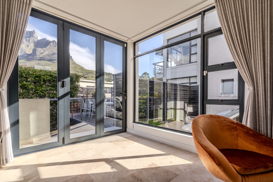 3 Bedroom Property for Sale in Higgovale Western Cape